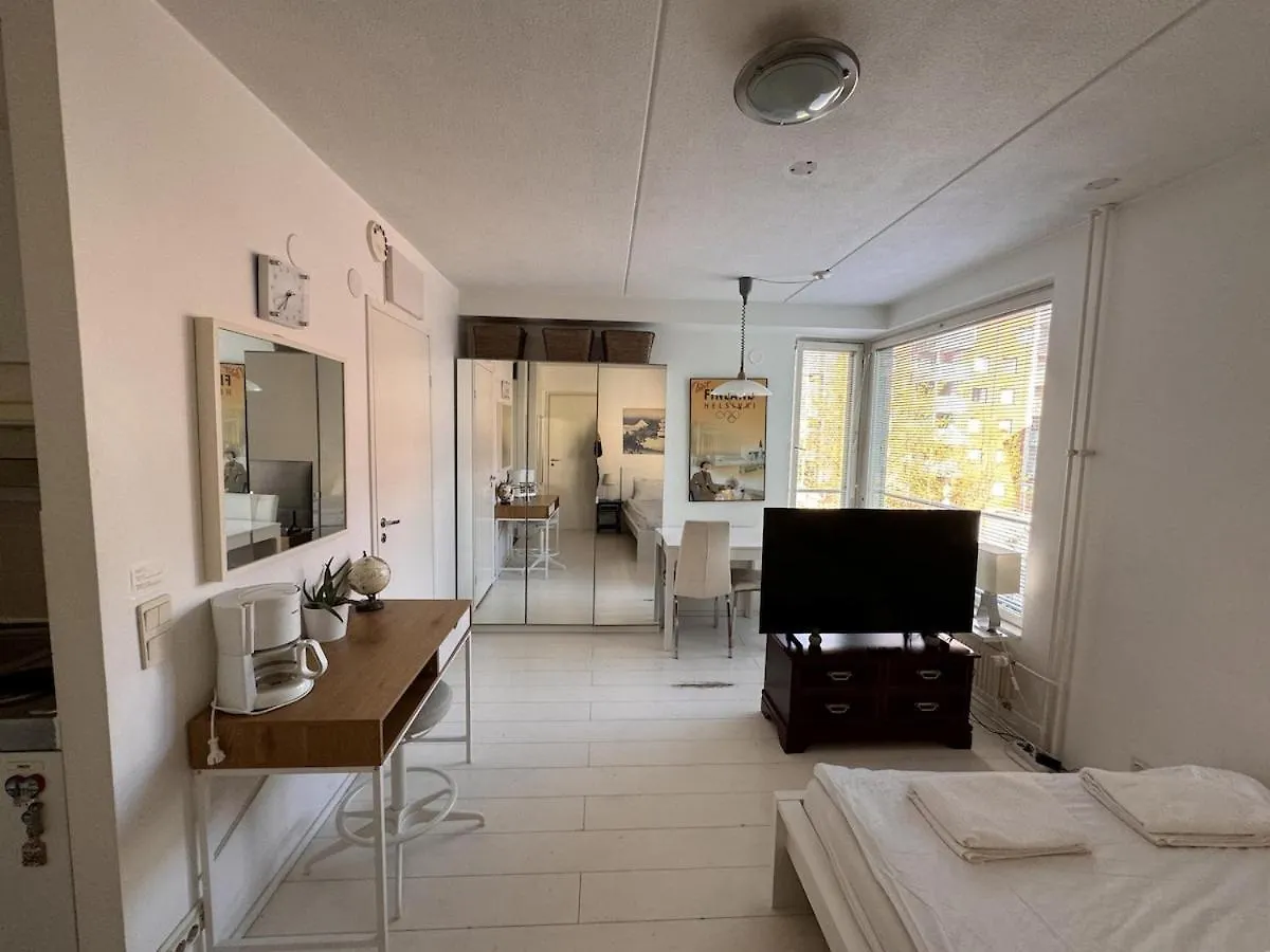 Perfect Cozy Studio & 5 Star Location location